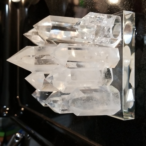 Real Clear Quartz Crystals and Brass Box With Light/Table Lamp - Picture 4 of 7